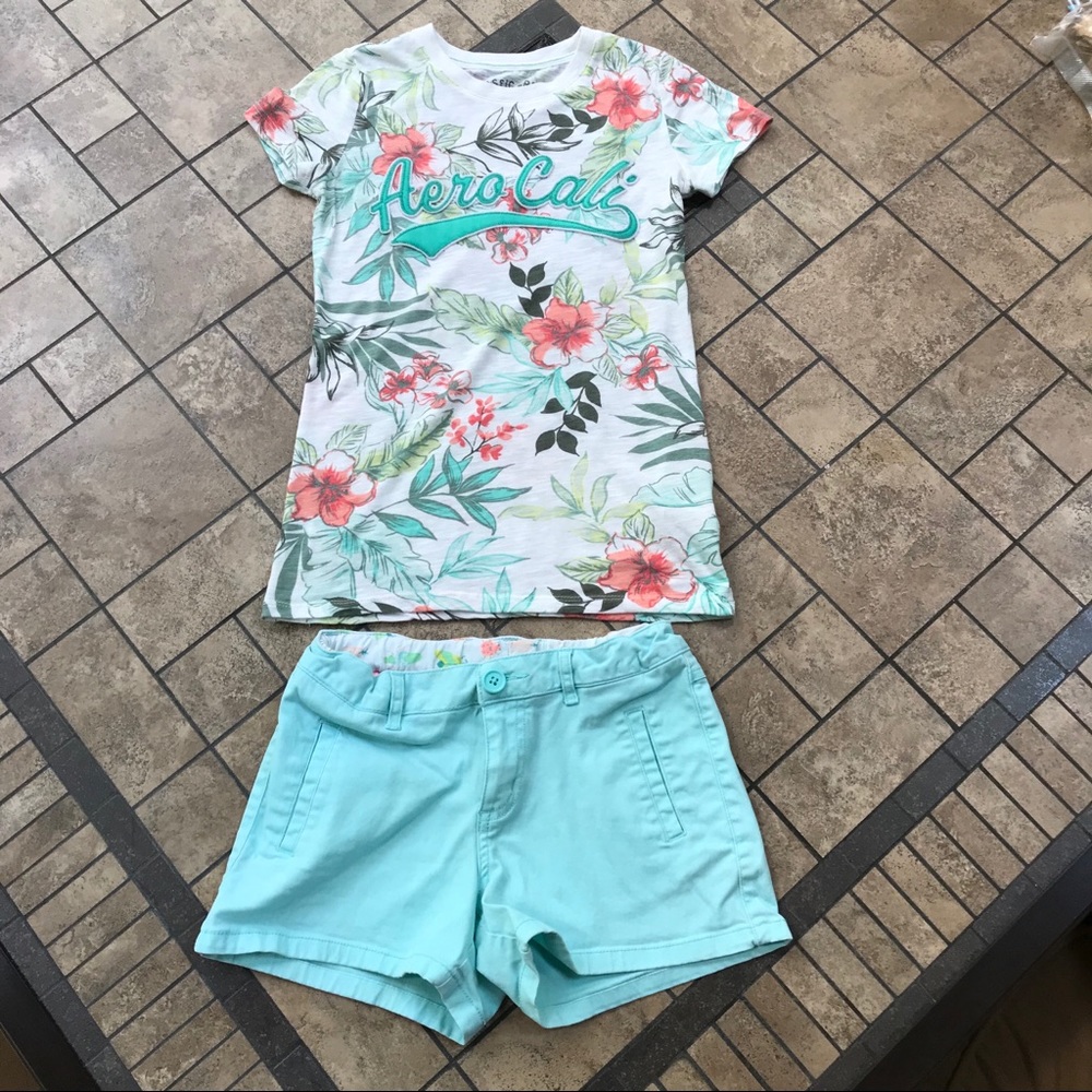 Aeropostale Hibiscus T-Shirt & Minty Cherokee Shrt